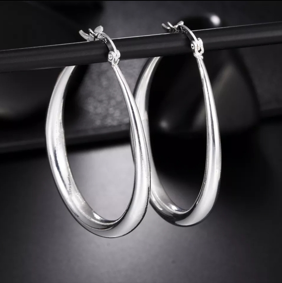 Fashion Jewelry Jewelry - Classic Silver Hoops